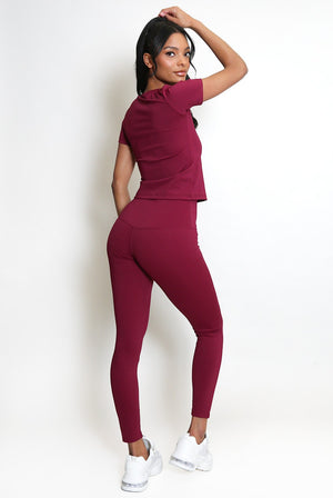 Athleisure T-shirt And Leggings Set - Oakley - Storm Desire