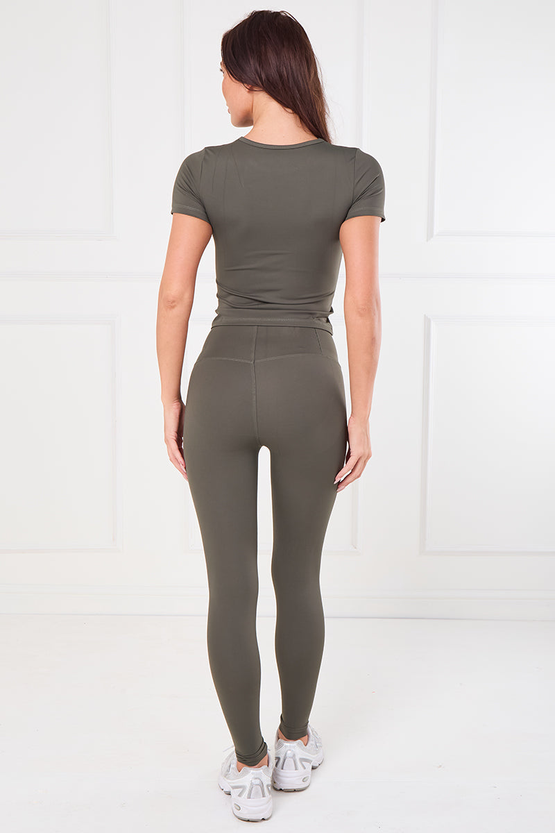 Athleisure T-shirt And Leggings Set - Oakley