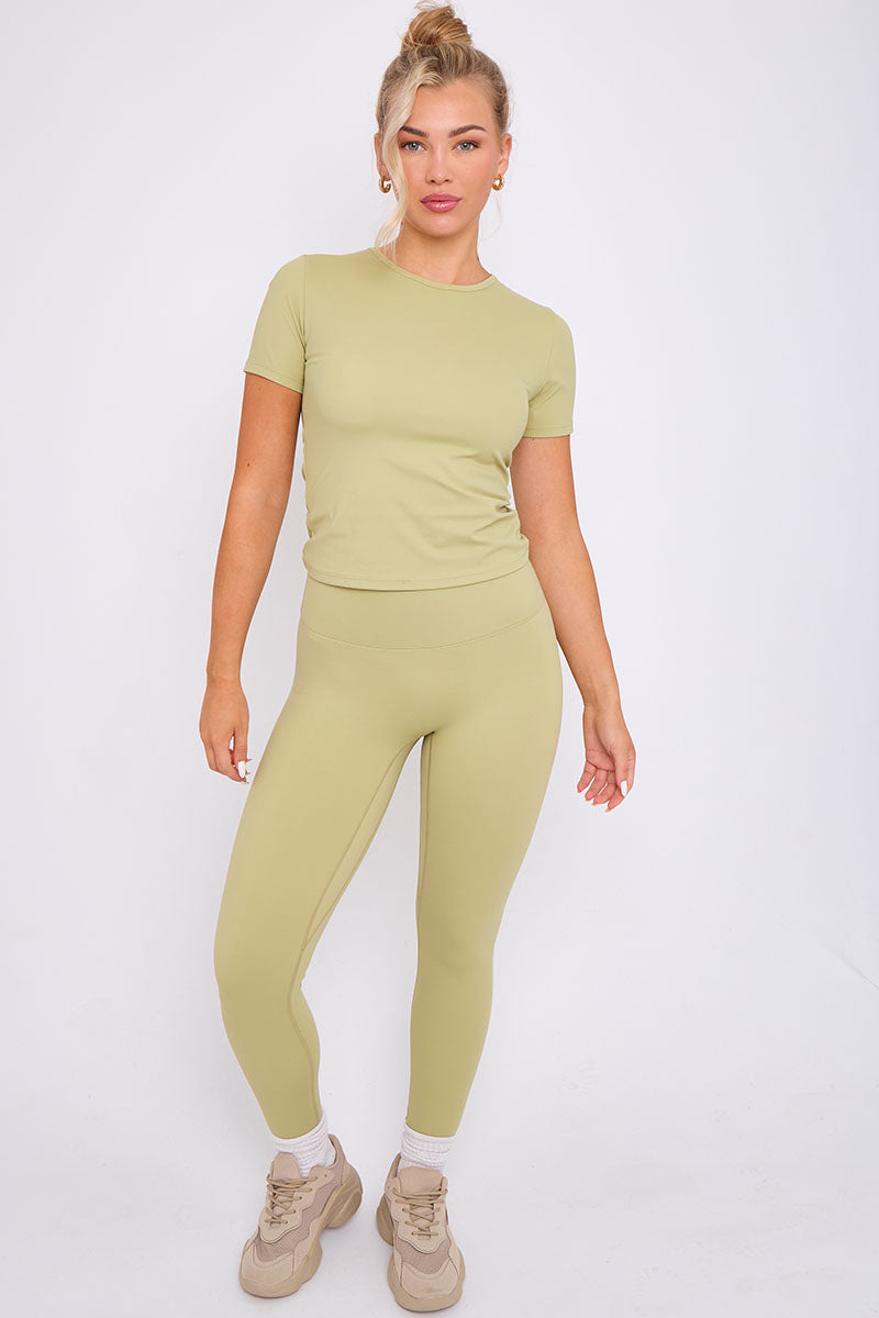 Athleisure T-shirt And Leggings Set - Oakley - Storm Desire