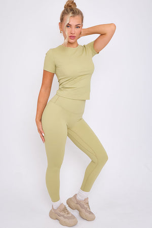 Athleisure T-shirt And Leggings Set - Oakley - Storm Desire