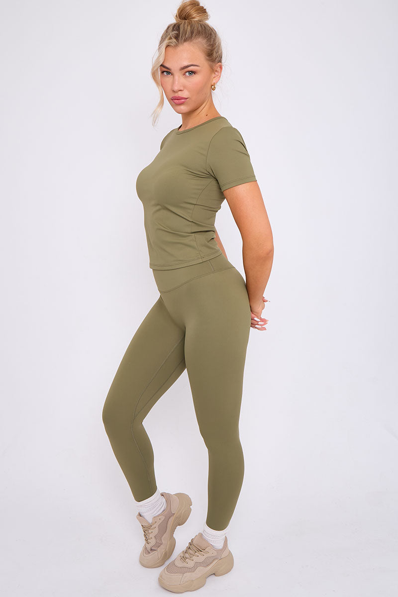 Athleisure T-shirt And Leggings Set - Oakley - Storm Desire