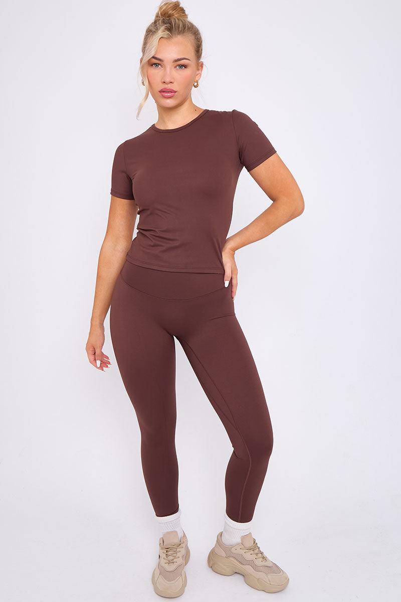 Athleisure T-shirt And Leggings Set - Oakley - Storm Desire