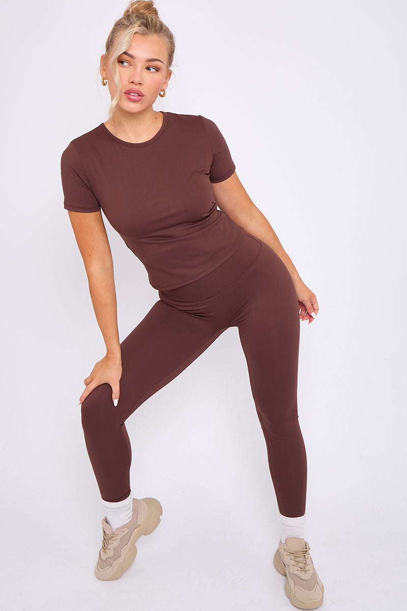 Athleisure T-shirt And Leggings Set - Oakley - Storm Desire