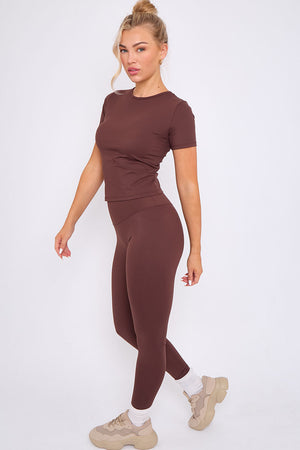 Athleisure T-shirt And Leggings Set - Oakley - Storm Desire