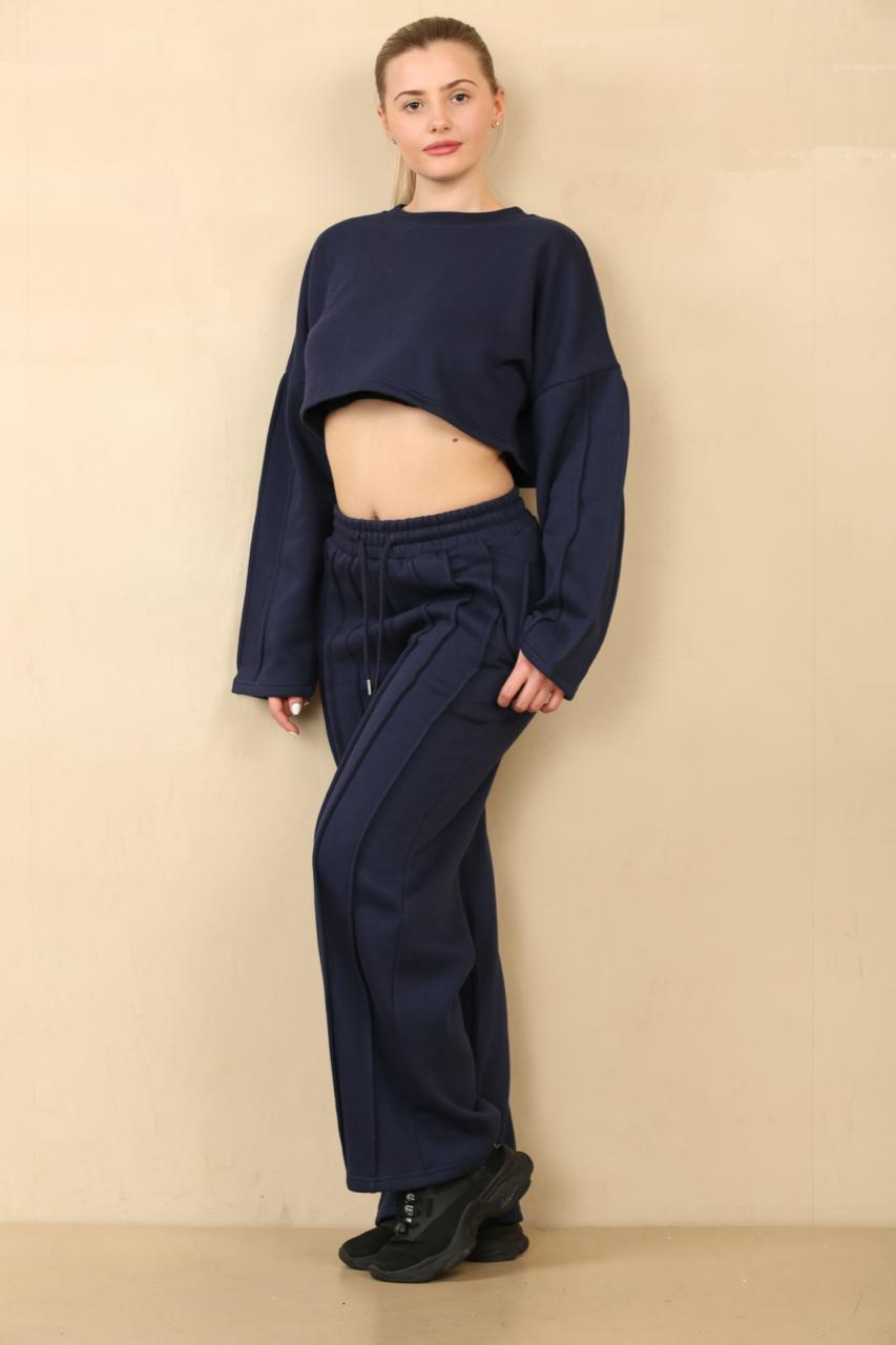 Baggy Crop Top And Flare Joggers Loungewear Set - Jamie - Storm Desire