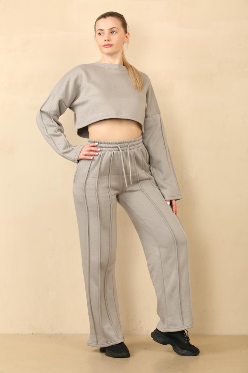 Baggy Crop Top And Flare Joggers Loungewear Set - Jamie - Storm Desire