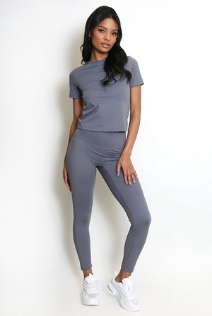 Athleisure T-shirt And Leggings Set - Oakley - Storm Desire