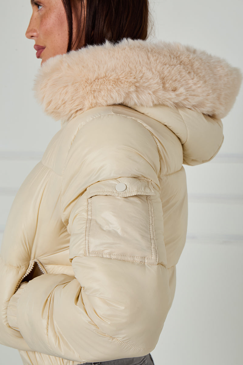 Shiny Faux Fur Hood Quilted Puffer Jacket - Jade