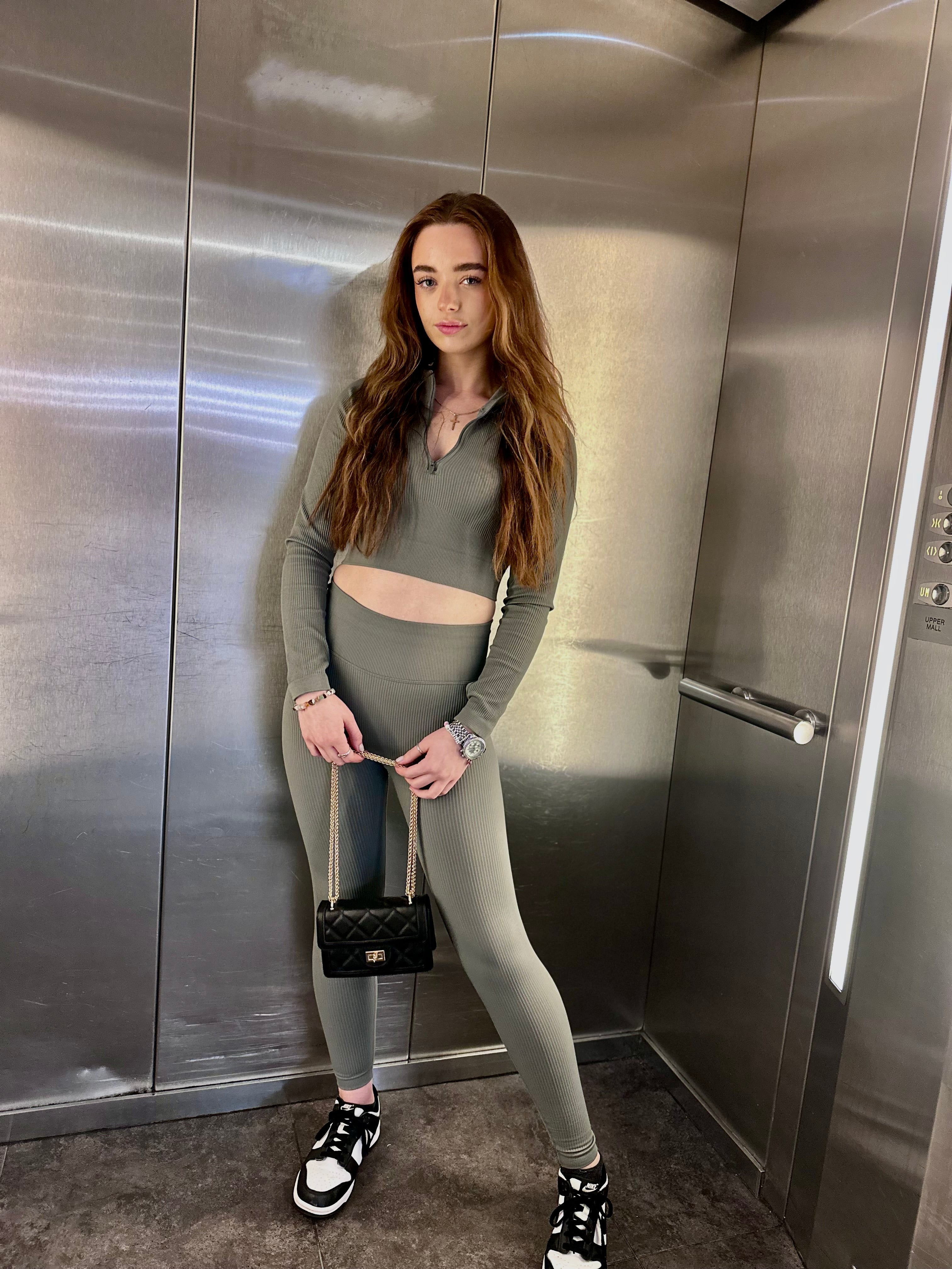 Ribbed Zip Top & Leggings Gym Set - Ruby - Storm Desire