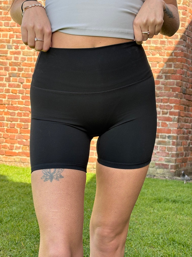 Active Gym Cycling Shorts - Analia