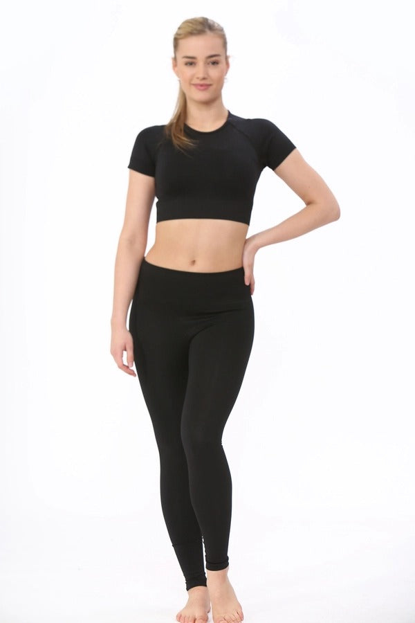 Black Seamless Top & leggings Gym Set - Nellie - Storm Desire