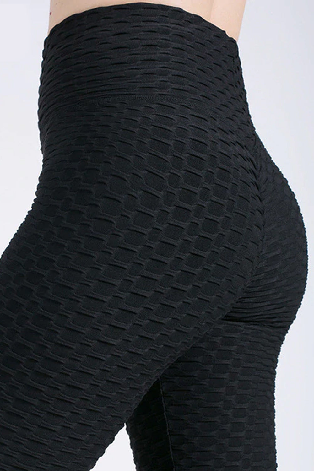 Zary Black Shiny Leopard Textured Leggings